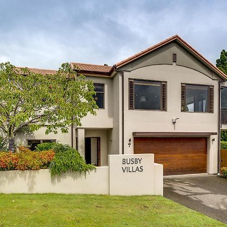 Busby Hill Villa - Havelock North Holiday Home Экстерьер фото