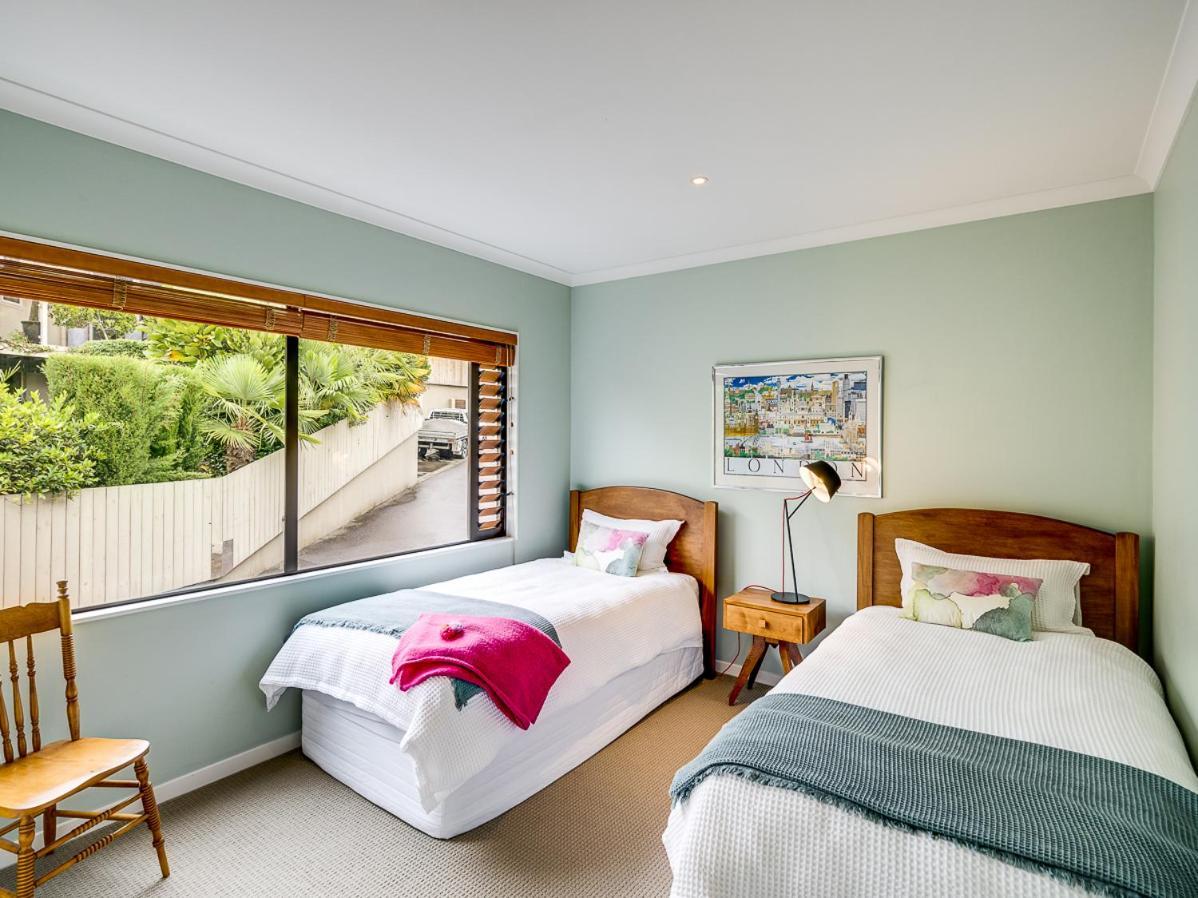 Busby Hill Villa - Havelock North Holiday Home Экстерьер фото