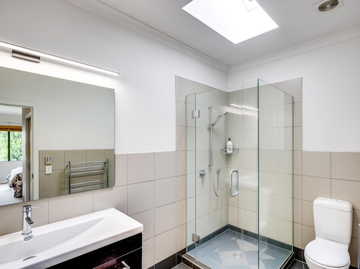 Busby Hill Villa - Havelock North Holiday Home Экстерьер фото
