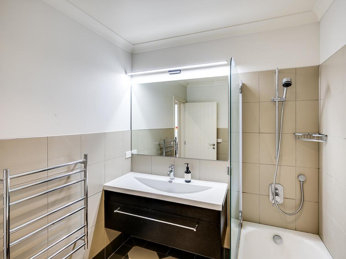 Busby Hill Villa - Havelock North Holiday Home Экстерьер фото